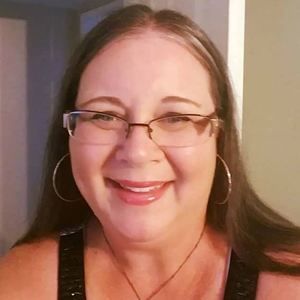 Meet your Posher, Stephenie